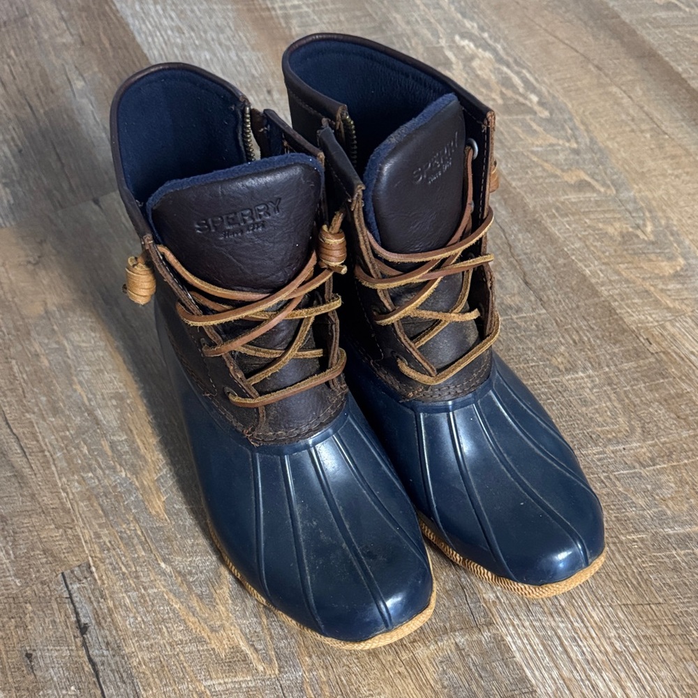 Sperry Navy and Dark Brown Duck Boots